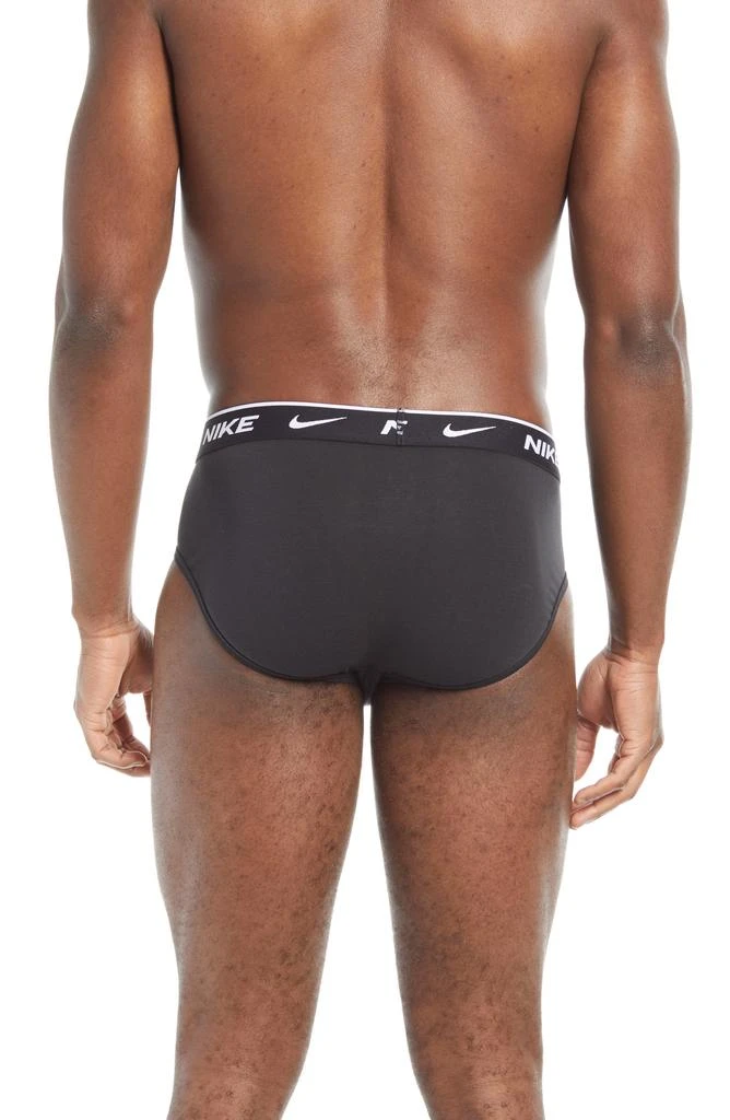 Nike Dri-FIT 3-Pack Everyday Performance Briefs 3