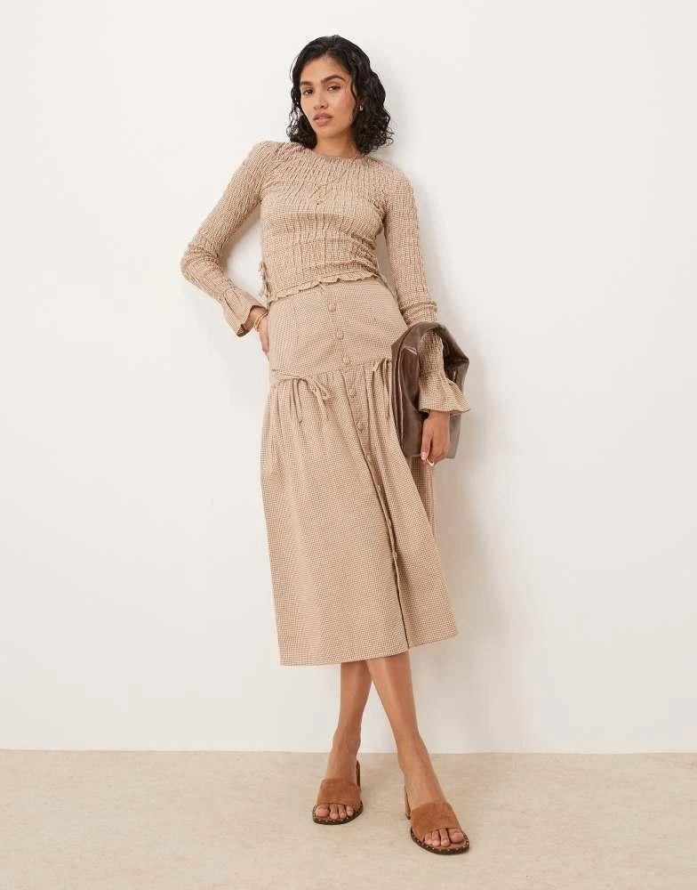 Glamorous Glamorous high waisted midi skirt with bow details in light brown check co-ord