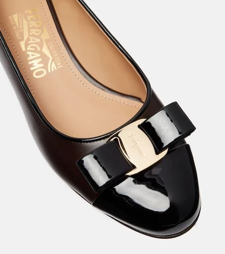 Salvatore Ferragamo Vara leather pumps 5