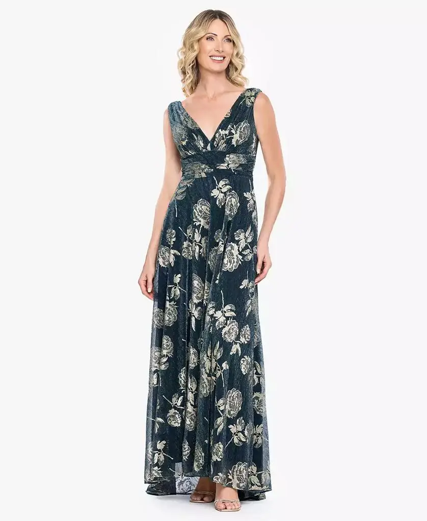Betsy & Adam Women's Sleeveless V-Neck Metallic Floral Gown
