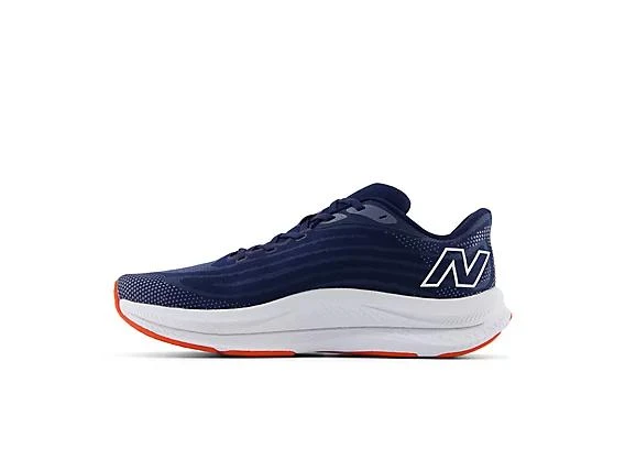 New Balance FuelCell Walker Elite 3