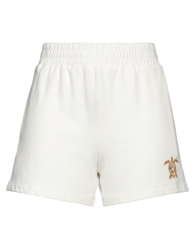 Alviero Martini Shorts & Bermuda