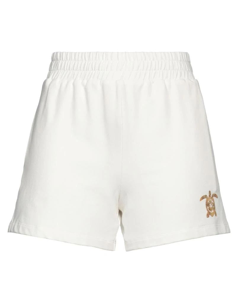 Alviero Martini Shorts & Bermuda 1