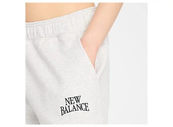 New Balance Trackside Fleece Barrel Pant 3