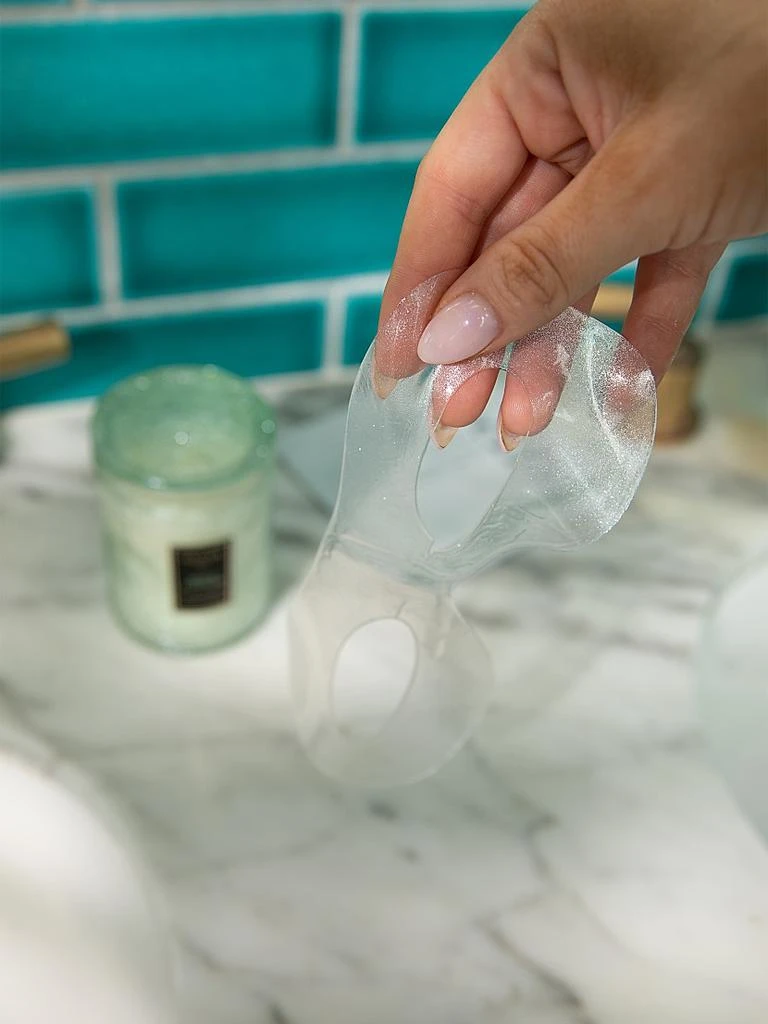 Revive Instant De-Puffing Gel Eye Mask 6