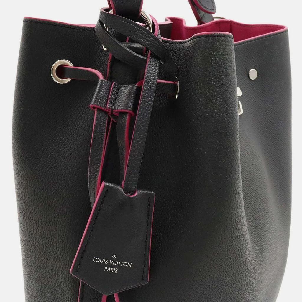 Louis Vuitton Louis Vuitton Noir Leather Lockme Bucket Bag 4