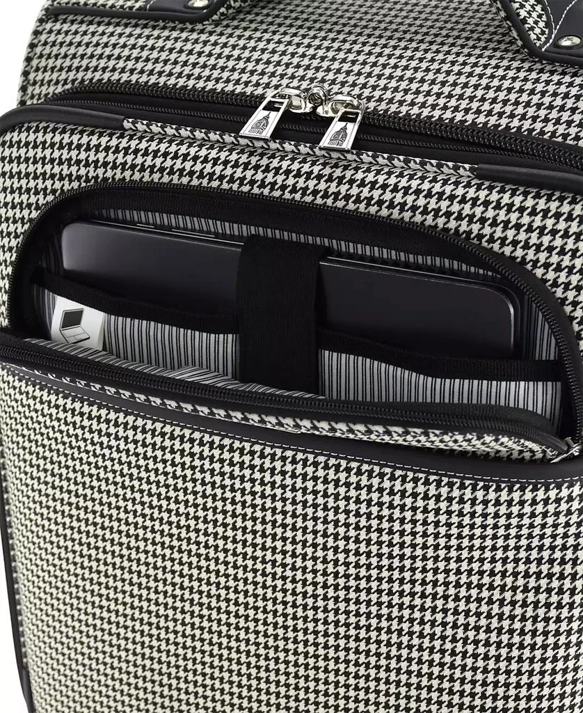 London Fog Cambridge 20" Expandable Spinner Carry On 7