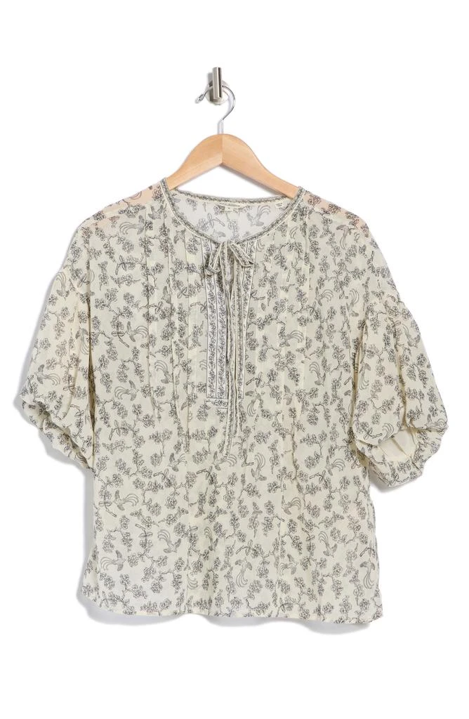 Max Studio Puff Sleeve Pintuck Top 4