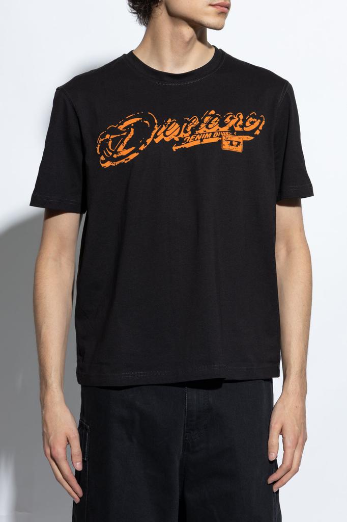 関税/送料込★ Diesel T-Shirt with Distressed Flocked Logo Diesel Diesel Distressed Flocked Logo T-Shirt - T-Shirts