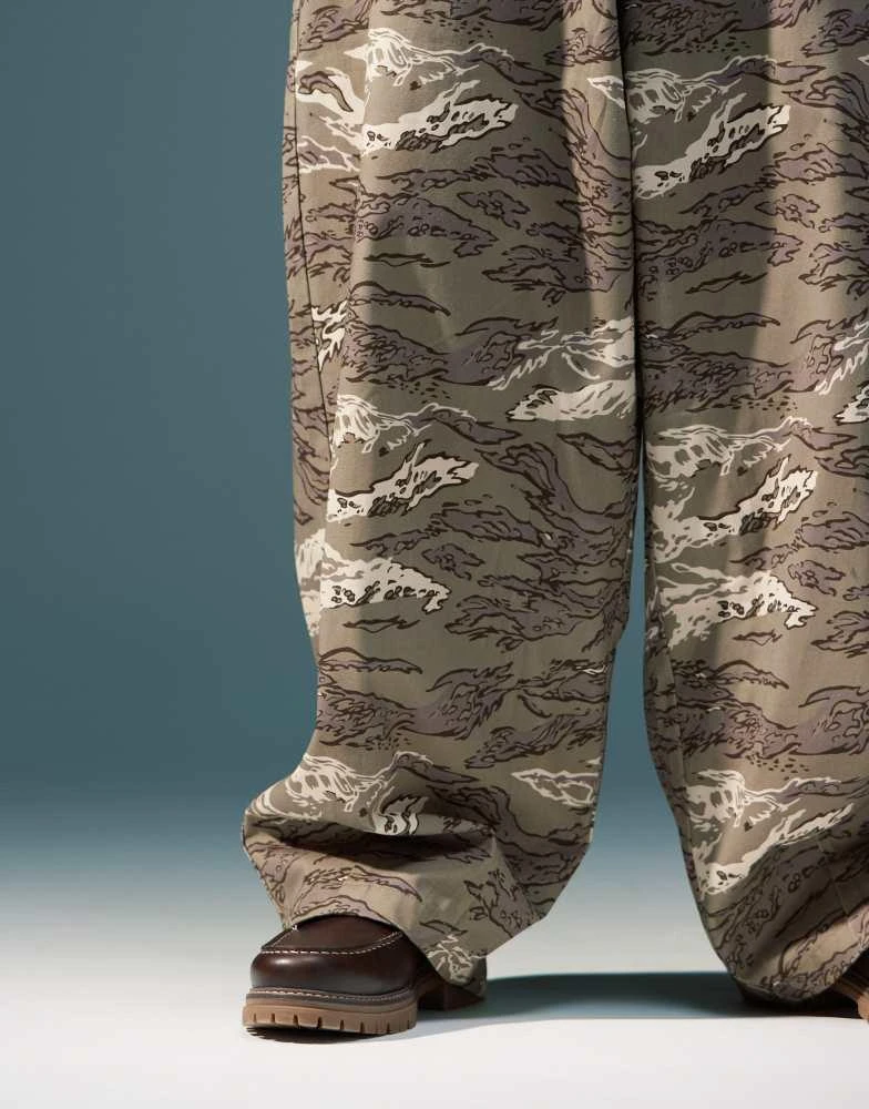 ASOS ASOS DESIGN oversized baggy camo print trousers 5