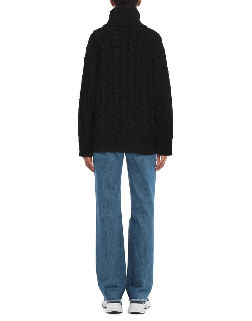 Dolce
Gabbana Turtleneck 3