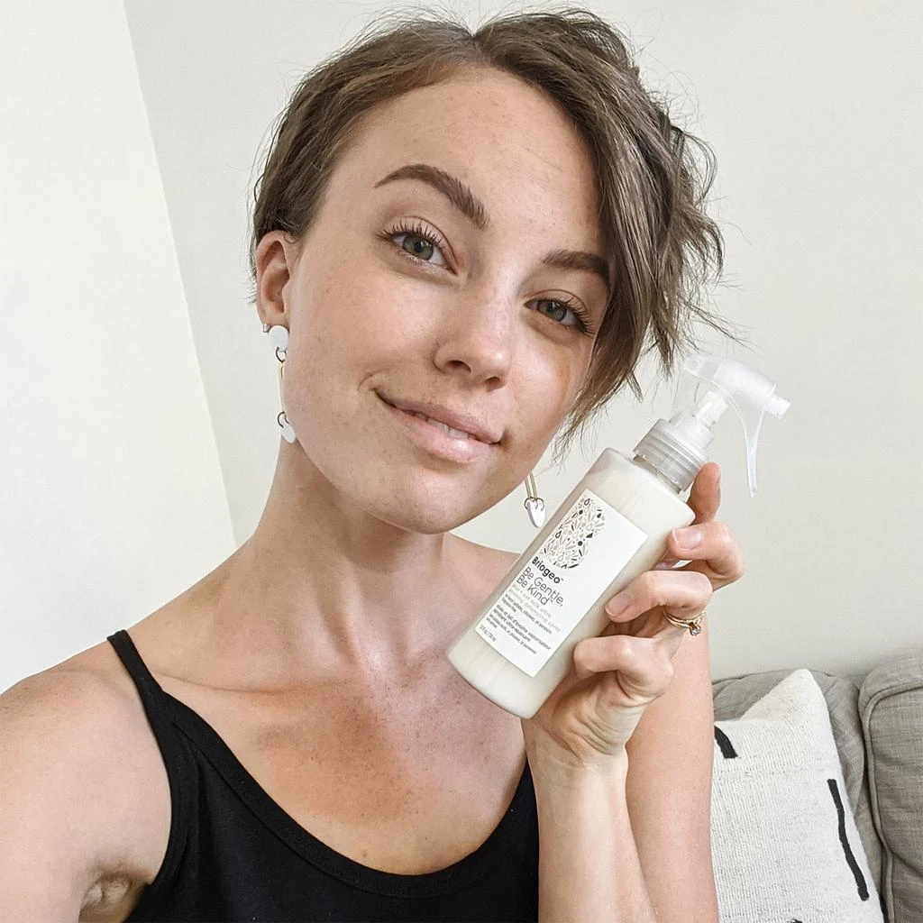 Briogeo Briogeo Be Gentle, Be Kind™ Aloe + Oat Milk Ultra Soothing Detangling Spray 5.9 oz 6