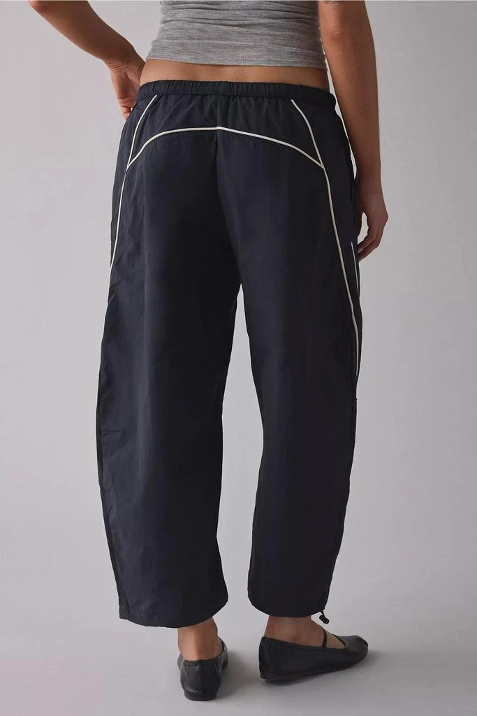 BDG BDG Fast Track Low-Rise Cropped Nylon Pant 3