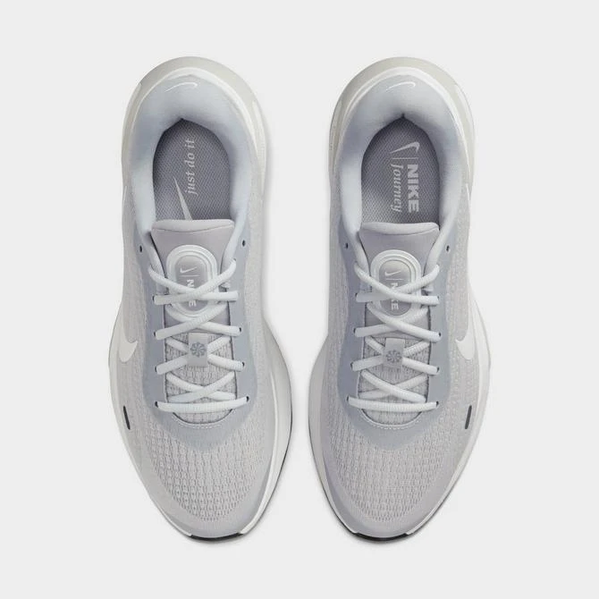 NIKE Men's Nike Journey Run Running Shoes 5