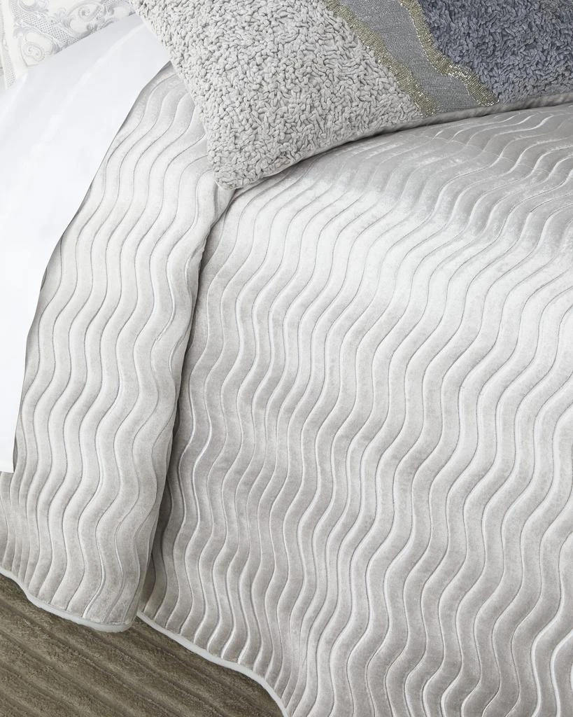 Callisto Home Taylor Wave Quilt