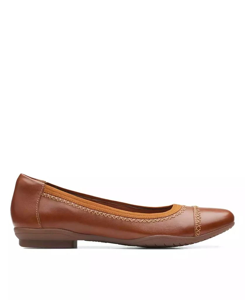 Clarks Women's Collection Sara Bay Pump Shoes 2