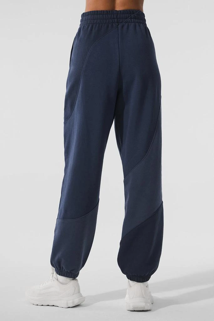 Alo Make Waves Sweatpant - Navy Tonal 3