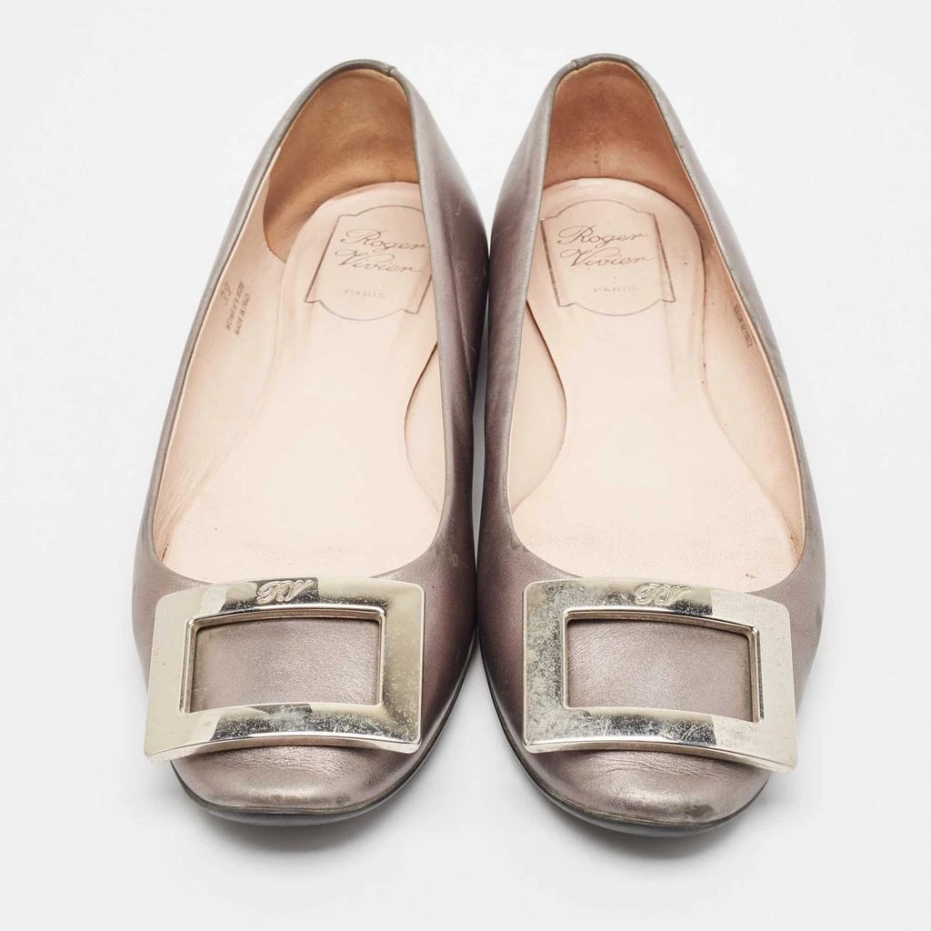 Roger Vivier Roger Vivier Silver Leather Gommette Ballet Flats Size 39 3