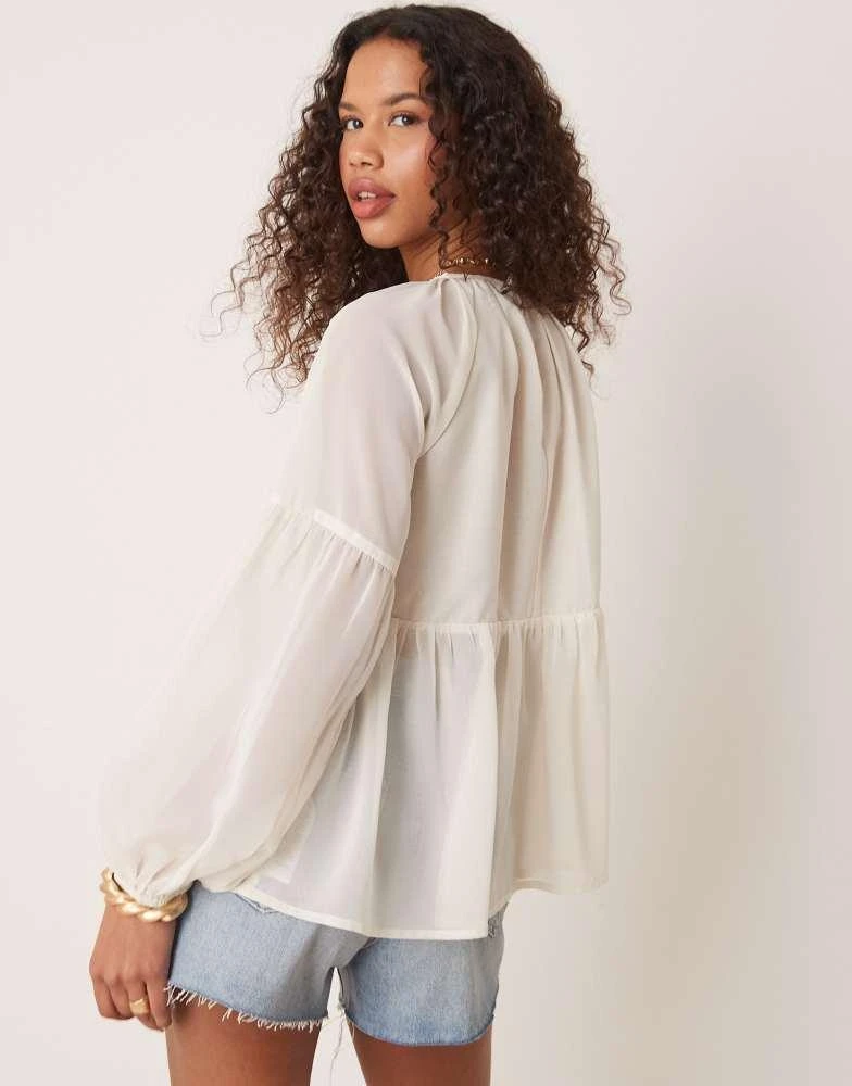 ASOS ASOS DESIGN long sleeve floaty smock top in cream 4