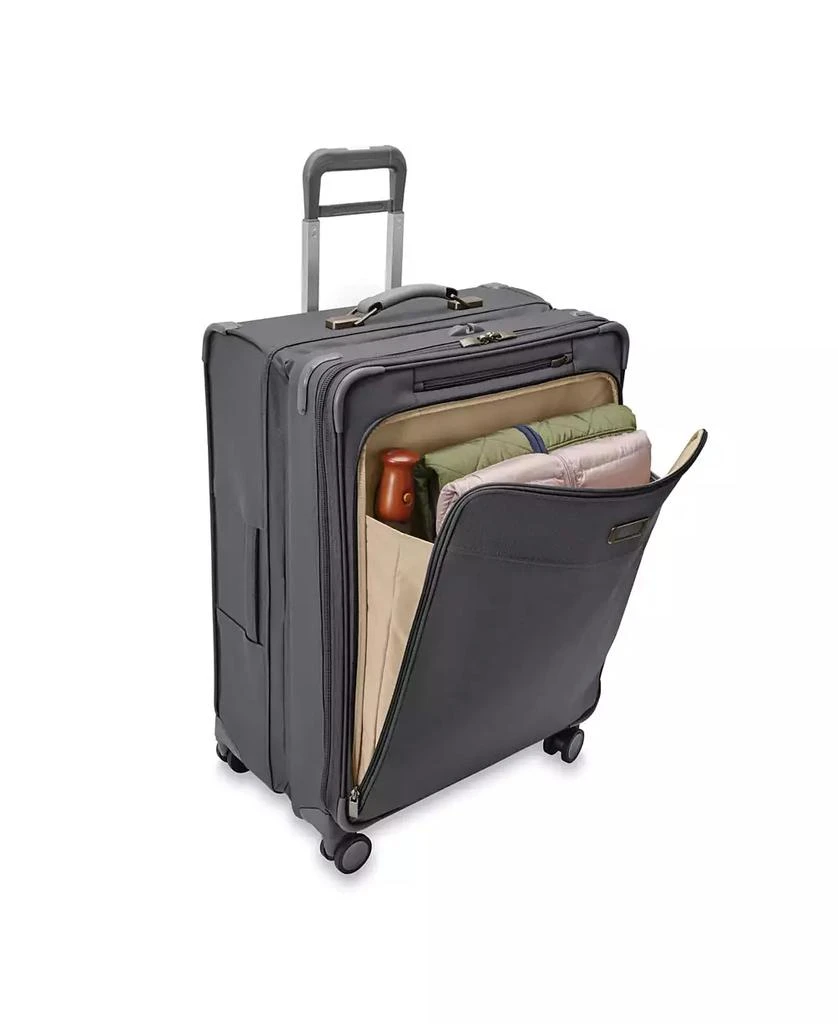 Briggs & Riley Baseline Large Expandable Spinner 11