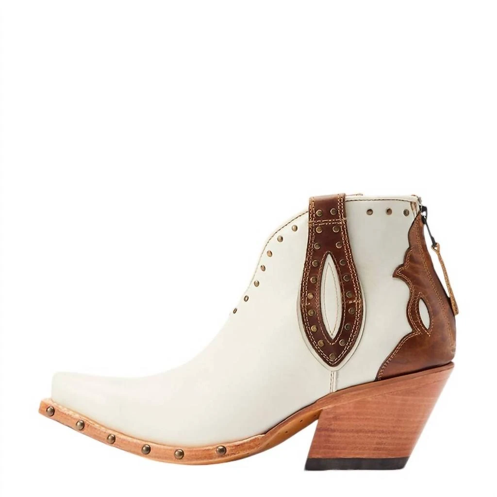 Ariat Women
s Greeley Bootie In Cream 3