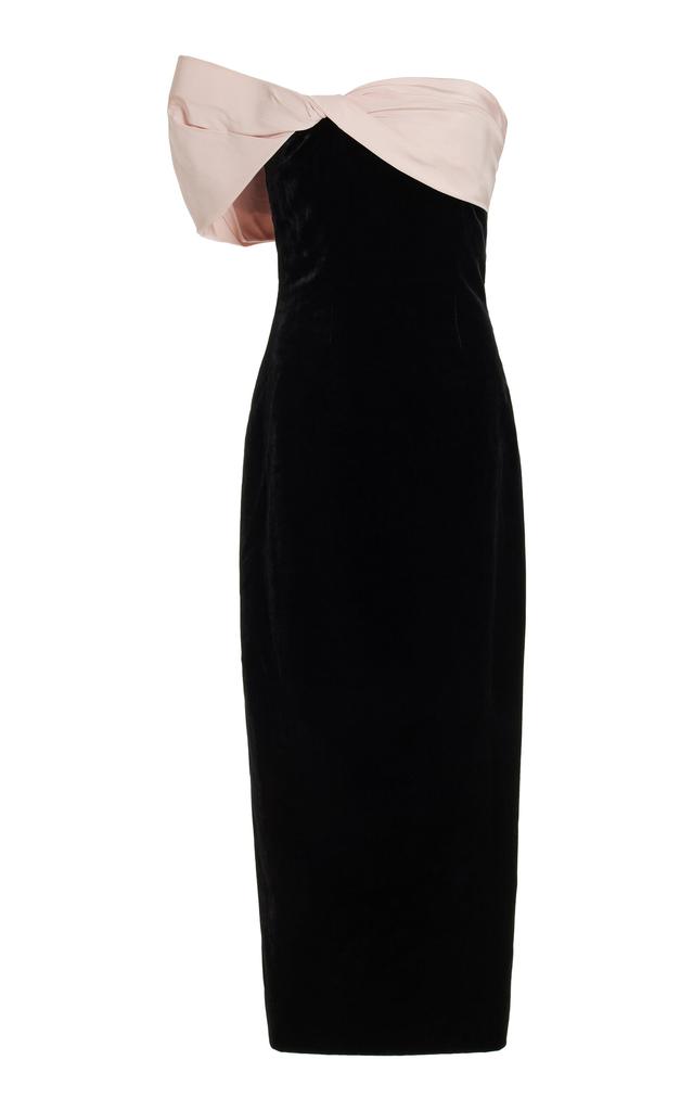 Monique Lhuillier Monique Lhuillier - Twisted Off-The-Shoulder Velvet Maxi Dress - Black - US 0 - Moda Operandi