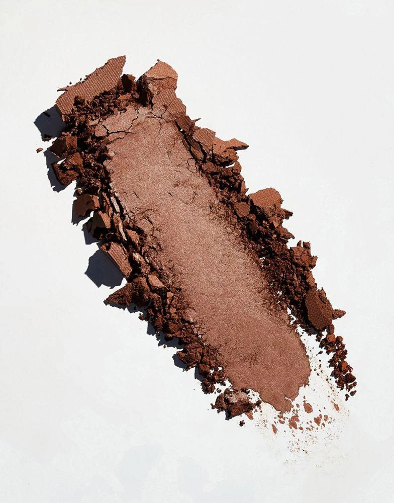 Kylie Cosmetics by Kylie Jenner Kylie Cosmetics Pressed Bronzing Powder 400 Tanned And Gorgeous 2