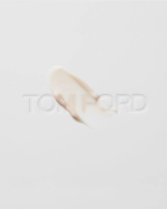 Tom Ford Traceless Soft Matte Primer 1 oz. 4