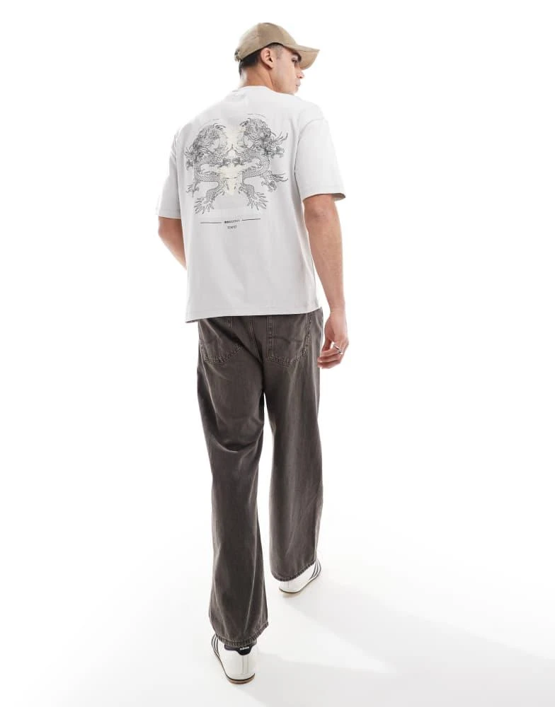 River Island River Island dragon back print t-shirt in grey 4