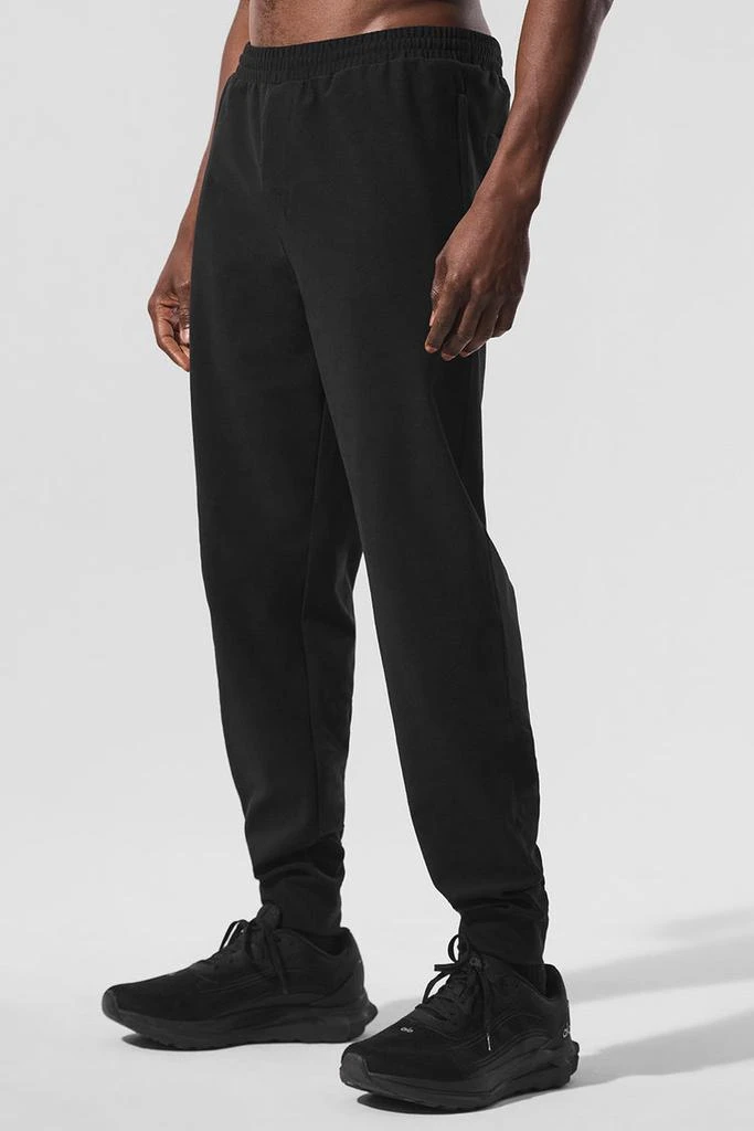 Alo Conquer Max Performance Jogger - Black 3