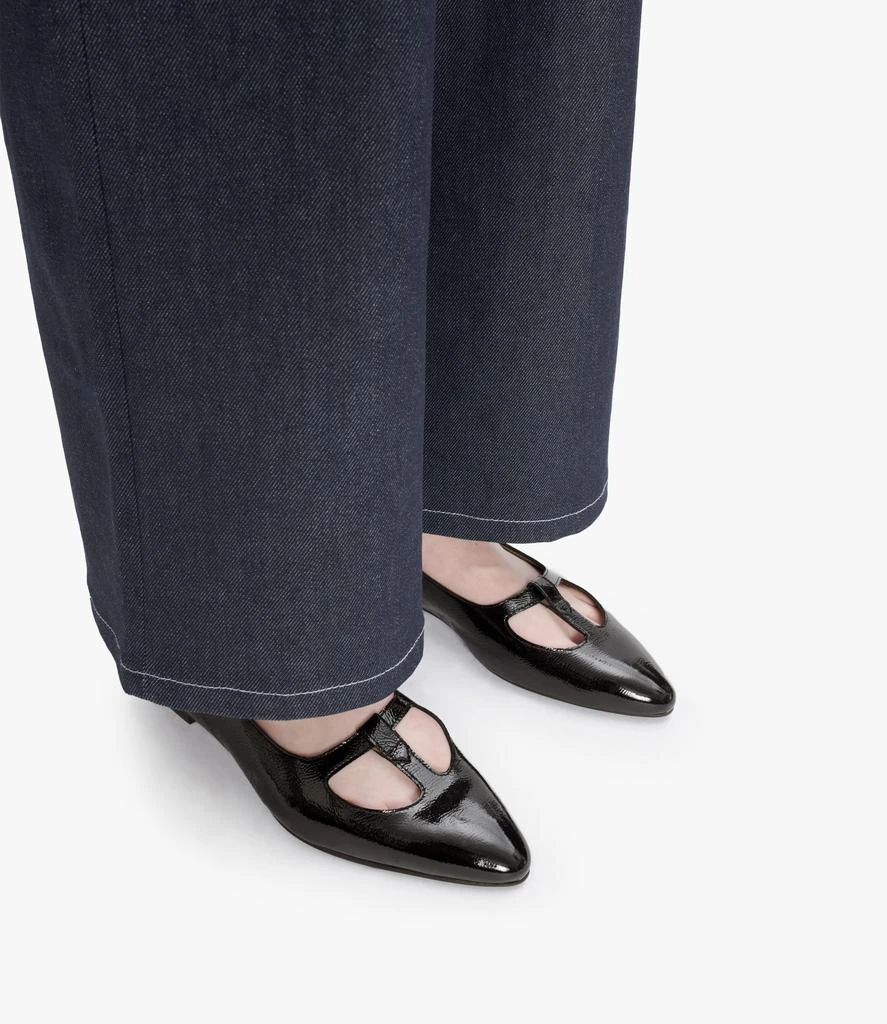 Katie Holmes Katie shoes 2