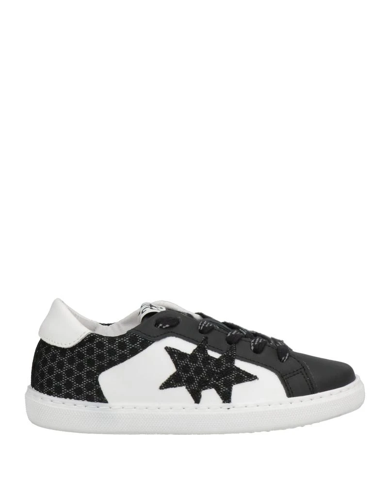 2STAR Sneakers 1