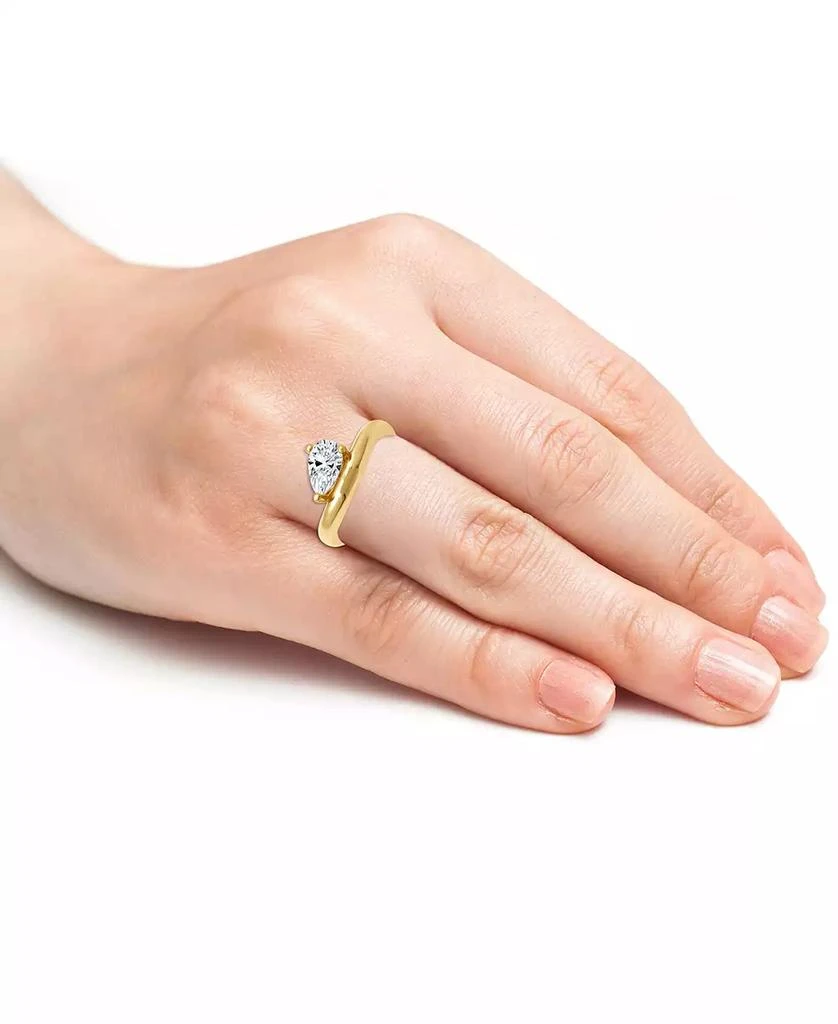 And Now This Cubic Zirconia Pear Shaped Ring 4