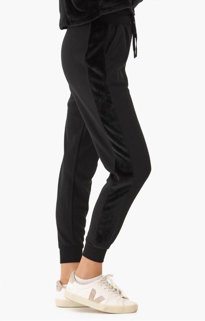 Threads for Thought Threads 4 Thought - Camillah Fleece Sherpa Jogger