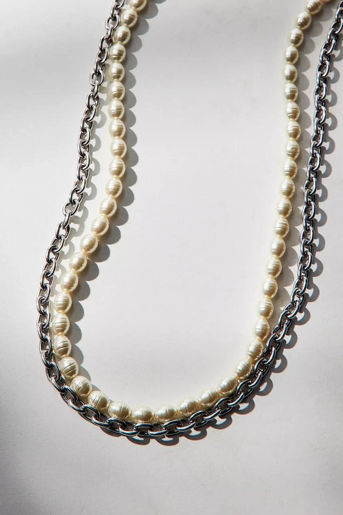 Urban Outfitters Double Strand Pearl Wallet Chain 2