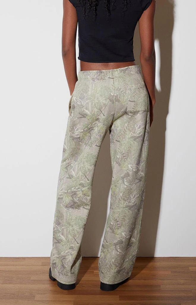 PacSun Tree Camo Baggy Sweatpants 4