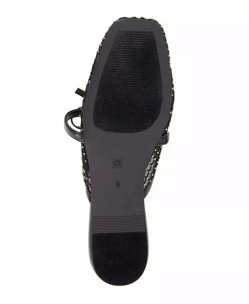 BCBG Women's Hildana Square Toe Flats 5