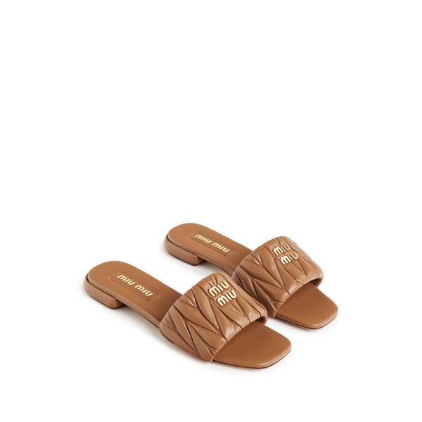 バレエシューズ Miu Miu flip-flops Miu Miu White gymnasium flip-flops | TheDoubleF