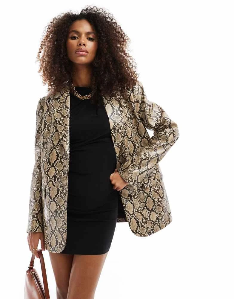 Bershka Bershka faux leather oversized blazer in snake print 1