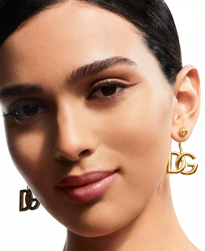 Dolce 
Gabbana Sleek Kohl Glider 6