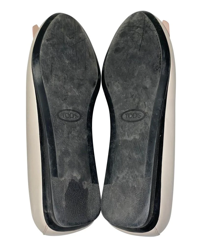 Tod
s Tod
s Moccasin Flats in Cream Leather 5