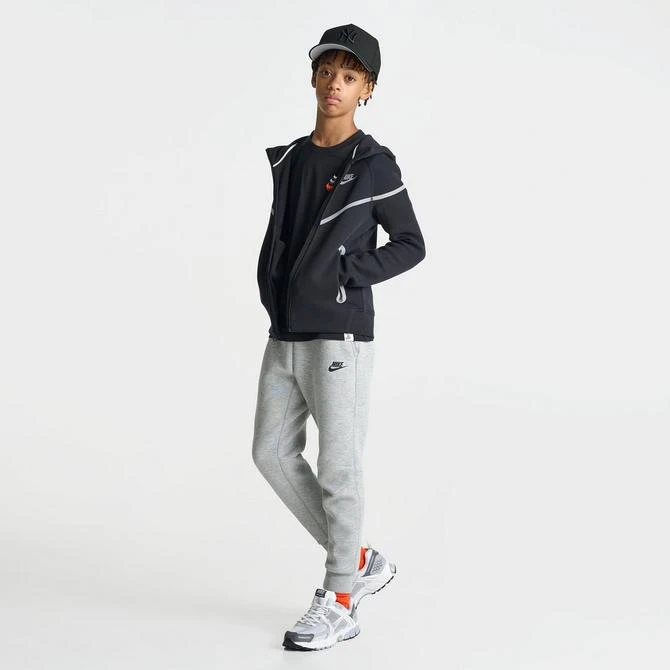 NIKE Boys' Big Kids' Nike Sportswear Tech Fleece Reflective Full-Zip Hoodie 2
