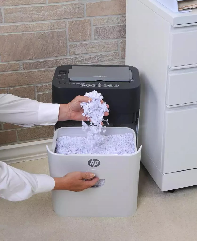 royal 9 Sheet, 100 Sheet Autosheet Feed Microcut Shredder 3