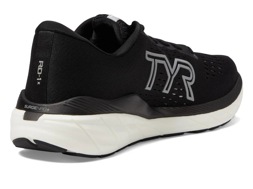 TYR Runner 5