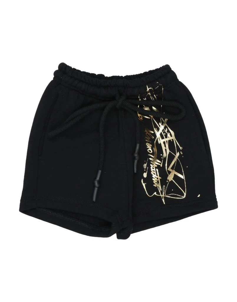 Alviero Martini Shorts & Bermuda 1