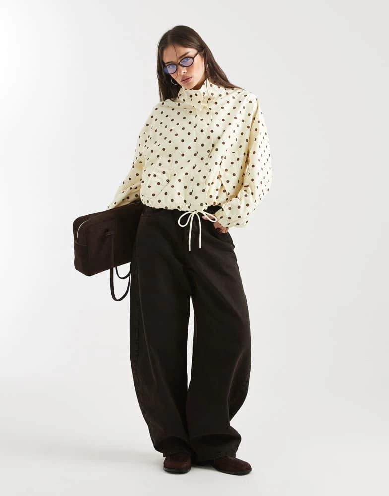 Miss Selfridge Miss Selfridge scallop detail windbreaker in polka dot