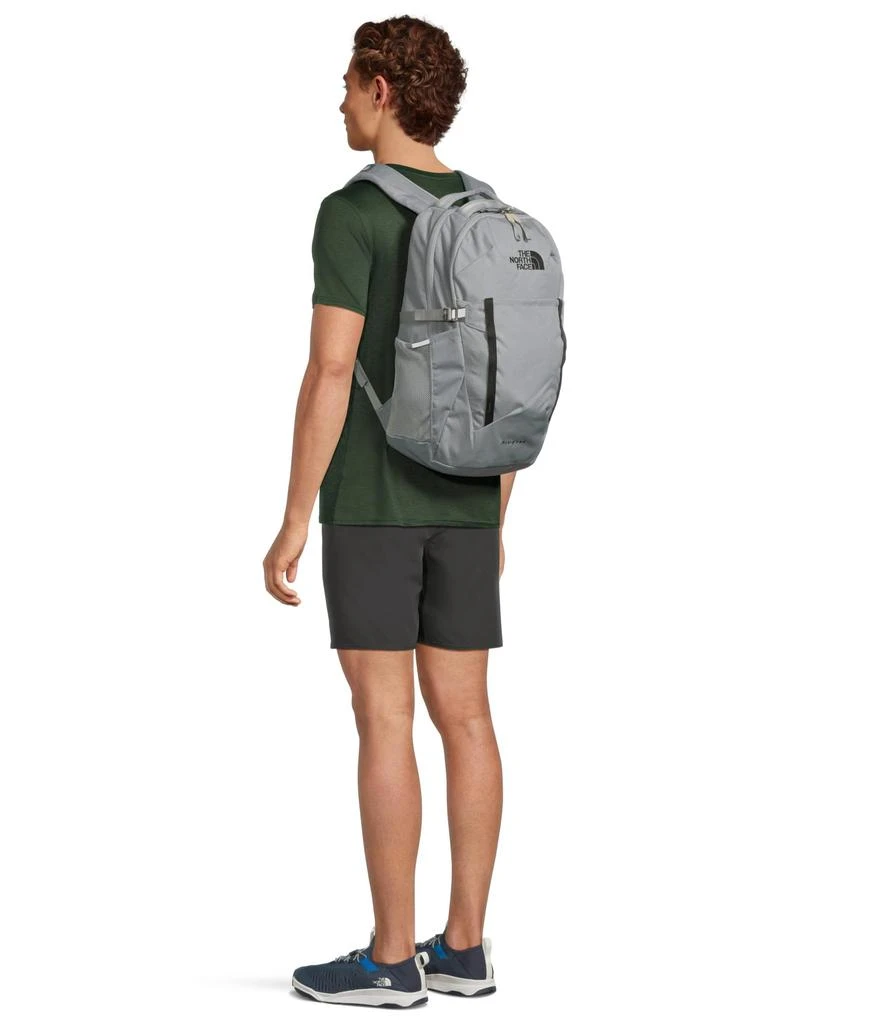 The North Face Pivoter 7