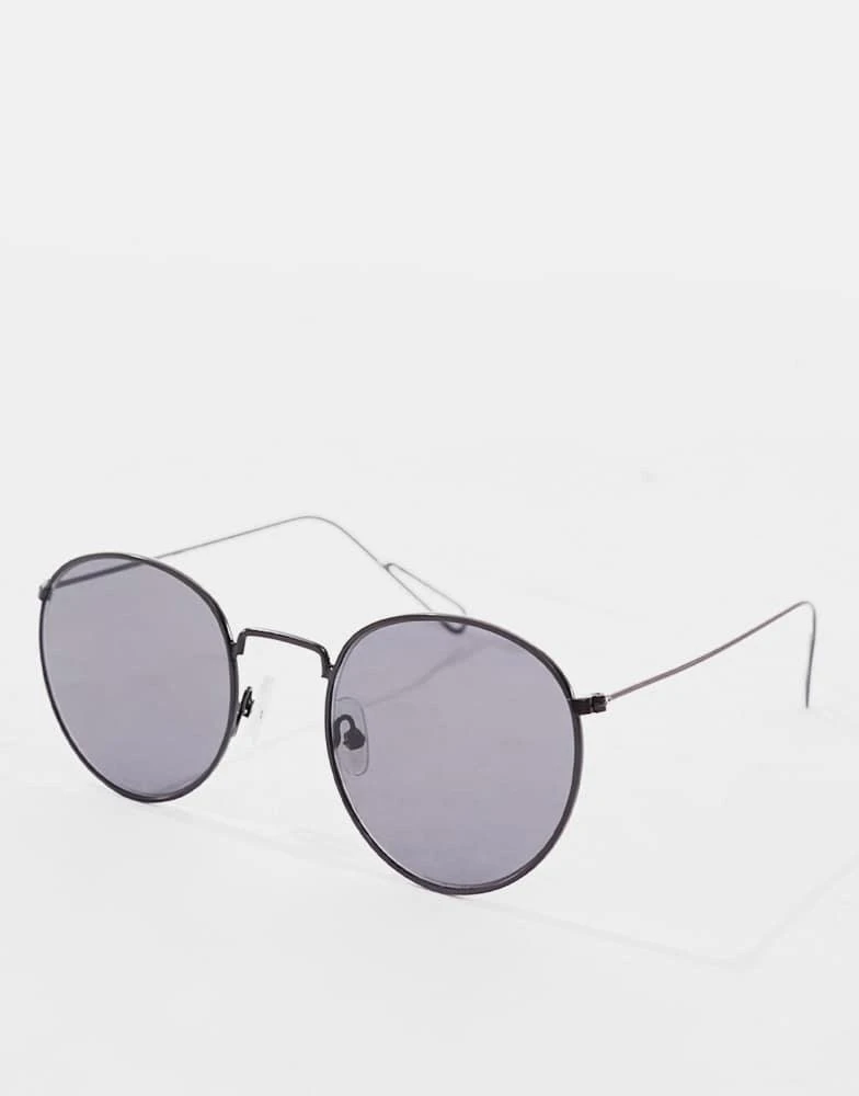 Weekday Weekday Explore round sunglasses in black 4