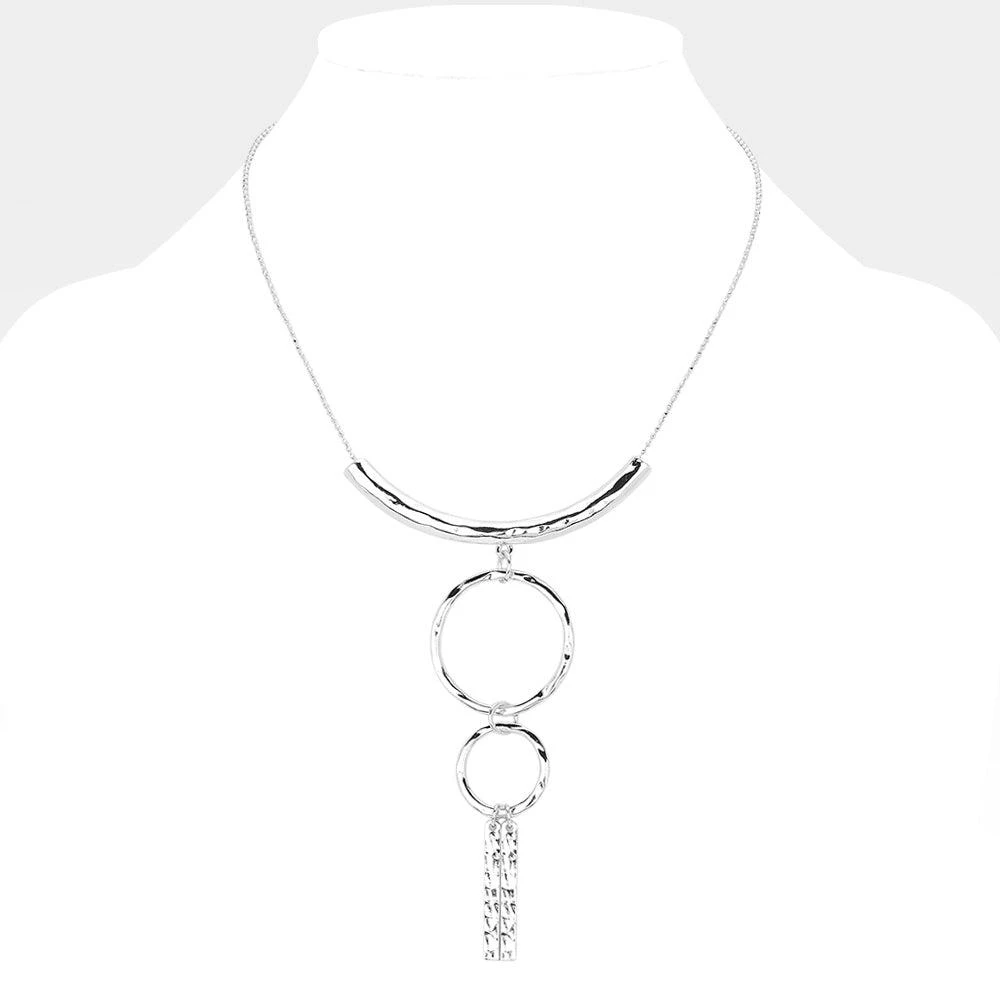 FASHNZFAB Abstract Hammered Metal Double O Ring Bar Necklace