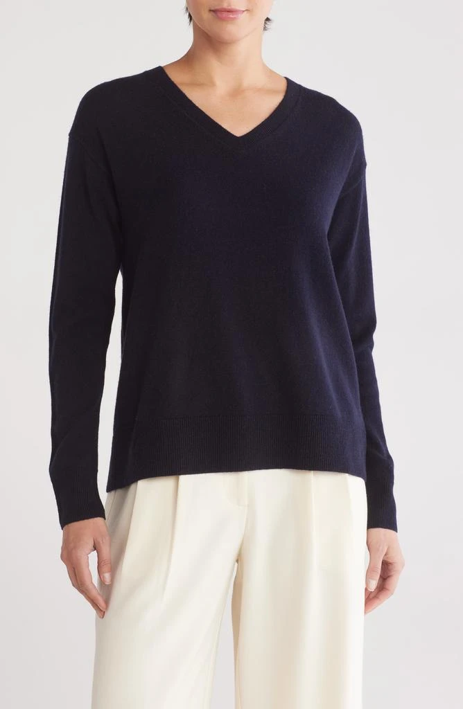 Vince Boxy Wool & Cashmere Blend Sweater 1